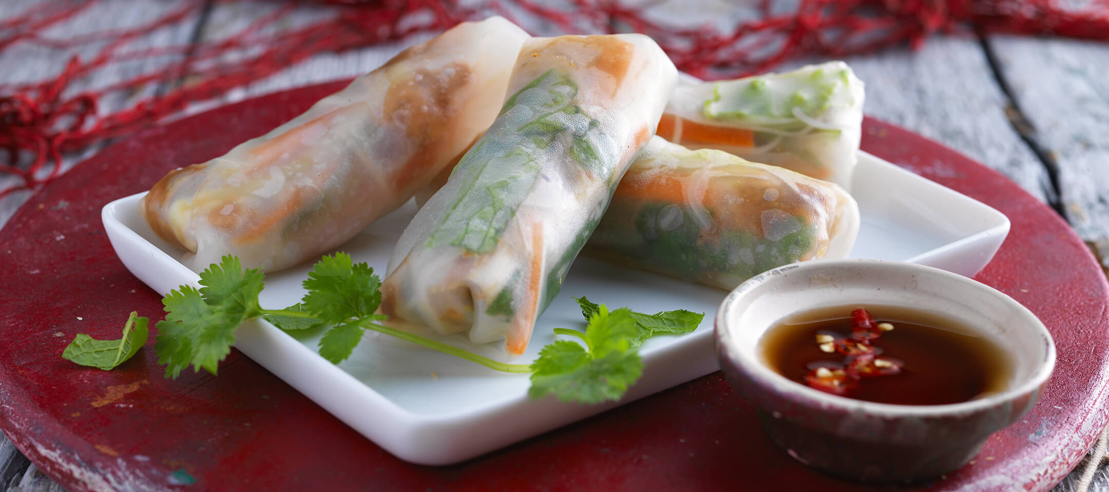 Sweet Chilli Salmon Vietnamese Spring Rolls – John West UK